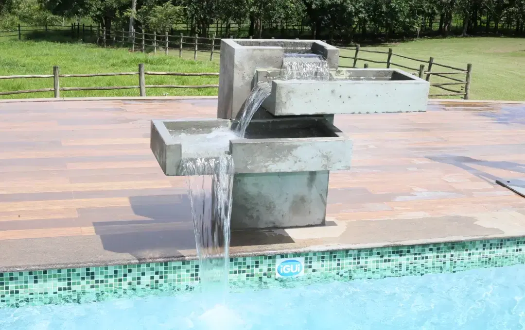 Cascata Contemporânea
